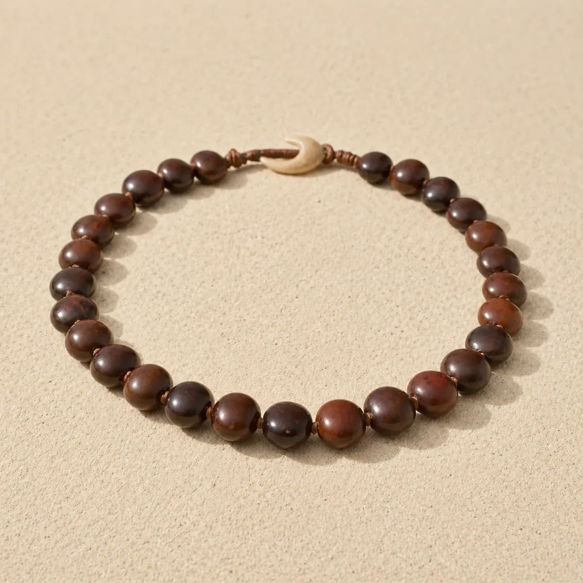 Collier graines tamanu